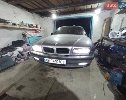 Черный БМВ 7 Серия, объемом двигателя 4 л и пробегом 507 тыс. км за 2999 $, фото 5 на Automoto.ua