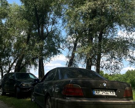 Черный БМВ 7 Серия, объемом двигателя 3.5 л и пробегом 420 тыс. км за 2620 $, фото 2 на Automoto.ua
