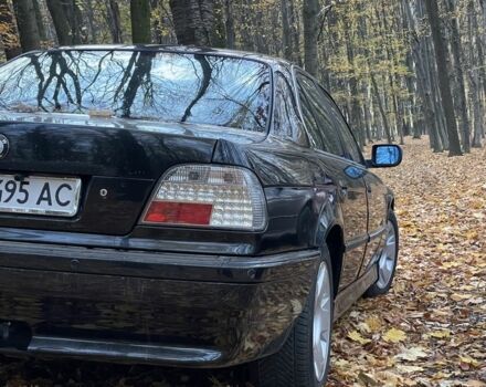 Черный БМВ 7 Серия, объемом двигателя 2.5 л и пробегом 300 тыс. км за 3550 $, фото 2 на Automoto.ua