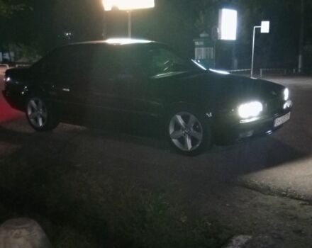 Черный БМВ 7 Серия, объемом двигателя 3.5 л и пробегом 400 тыс. км за 6000 $, фото 2 на Automoto.ua