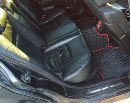 Чорний БМВ 7 Серія, об'ємом двигуна 3.5 л та пробігом 400 тис. км за 4200 $, фото 13 на Automoto.ua