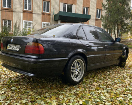 Черный БМВ 7 Серия, объемом двигателя 2.5 л и пробегом 300 тыс. км за 4550 $, фото 3 на Automoto.ua