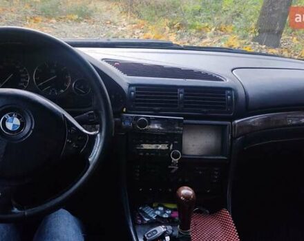 Черный БМВ 7 Серия, объемом двигателя 5.4 л и пробегом 270 тыс. км за 3000 $, фото 1 на Automoto.ua