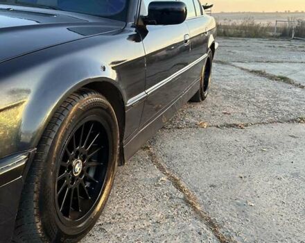 Черный БМВ 7 Серия, объемом двигателя 3 л и пробегом 310 тыс. км за 5000 $, фото 3 на Automoto.ua