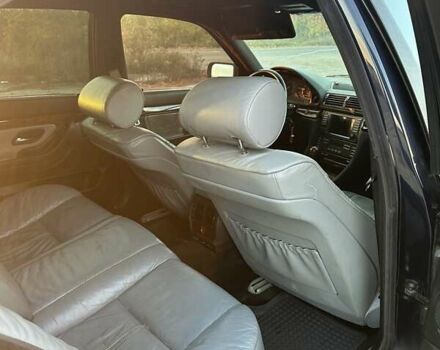 Черный БМВ 7 Серия, объемом двигателя 3 л и пробегом 310 тыс. км за 5000 $, фото 4 на Automoto.ua