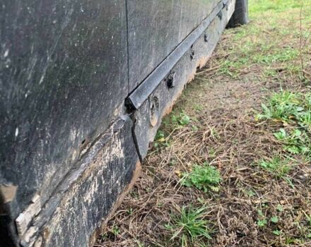 Черный БМВ 7 Серия, объемом двигателя 3.5 л и пробегом 392 тыс. км за 4000 $, фото 17 на Automoto.ua