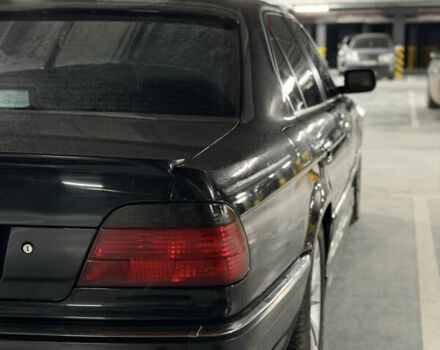 Черный БМВ 7 Серия, объемом двигателя 4.4 л и пробегом 450 тыс. км за 4500 $, фото 10 на Automoto.ua