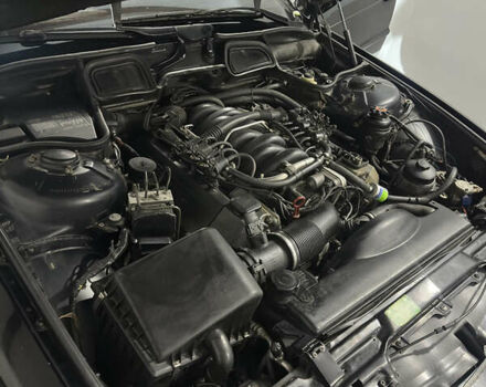 Чорний БМВ 7 Серія, об'ємом двигуна 3.5 л та пробігом 530 тис. км за 7700 $, фото 1 на Automoto.ua