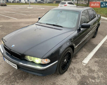 Черный БМВ 7 Серия, объемом двигателя 3.5 л и пробегом 300 тыс. км за 3300 $, фото 2 на Automoto.ua