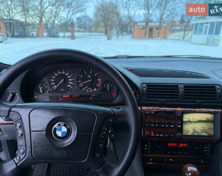 Чорний БМВ 7 Серія, об'ємом двигуна 4.4 л та пробігом 409 тис. км за 9200 $, фото 28 на Automoto.ua