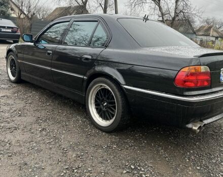 Черный БМВ 7 Серия, объемом двигателя 0 л и пробегом 405 тыс. км за 6500 $, фото 3 на Automoto.ua