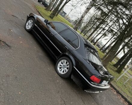 Черный БМВ 7 Серия, объемом двигателя 4.4 л и пробегом 380 тыс. км за 1999 $, фото 12 на Automoto.ua