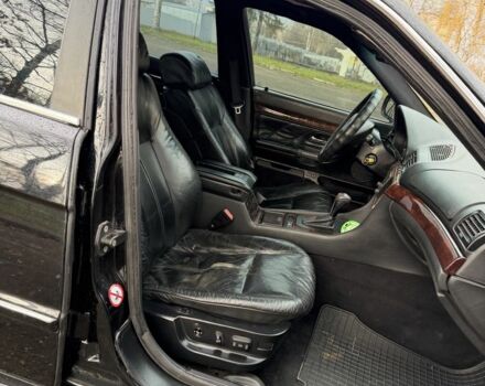 Черный БМВ 7 Серия, объемом двигателя 4.4 л и пробегом 380 тыс. км за 1999 $, фото 17 на Automoto.ua