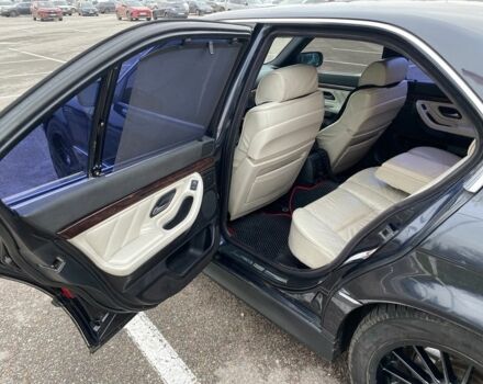 Черный БМВ 7 Серия, объемом двигателя 3.5 л и пробегом 250 тыс. км за 3300 $, фото 12 на Automoto.ua