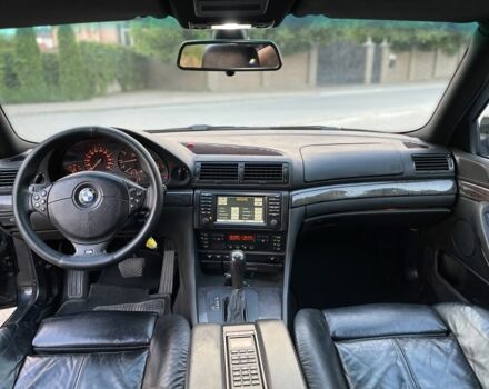 Чорний БМВ 7 Серія, об'ємом двигуна 3 л та пробігом 280 тис. км за 3999 $, фото 4 на Automoto.ua