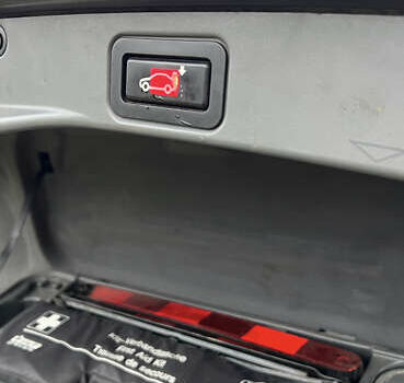 Черный БМВ 7 Серия, объемом двигателя 4.4 л и пробегом 358 тыс. км за 4599 $, фото 33 на Automoto.ua