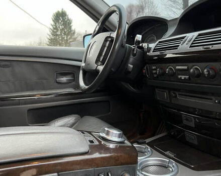 Черный БМВ 7 Серия, объемом двигателя 4.4 л и пробегом 358 тыс. км за 4599 $, фото 22 на Automoto.ua