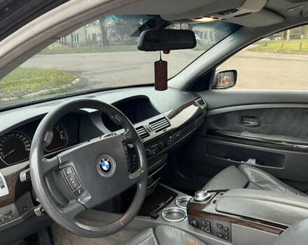 Черный БМВ 7 Серия, объемом двигателя 4.4 л и пробегом 358 тыс. км за 4599 $, фото 11 на Automoto.ua