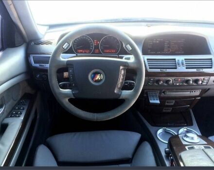 Черный БМВ 7 Серия, объемом двигателя 4.5 л и пробегом 280 тыс. км за 5400 $, фото 2 на Automoto.ua