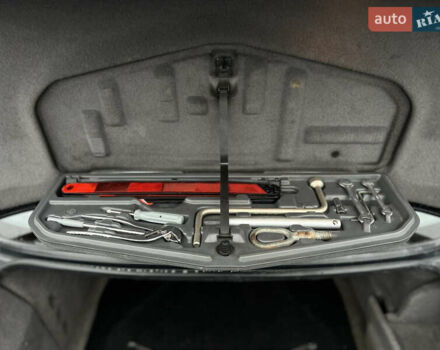 Чорний БМВ 7 Серія, об'ємом двигуна 2.93 л та пробігом 300 тис. км за 7000 $, фото 34 на Automoto.ua