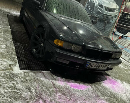 Чорний БМВ 7 Серія, об'ємом двигуна 4.4 л та пробігом 475 тис. км за 5000 $, фото 1 на Automoto.ua