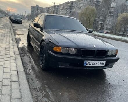 Чорний БМВ 7 Серія, об'ємом двигуна 4.4 л та пробігом 300 тис. км за 8500 $, фото 6 на Automoto.ua