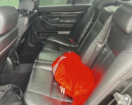 Черный БМВ 7 Серия, объемом двигателя 3.9 л и пробегом 298 тыс. км за 6200 $, фото 7 на Automoto.ua