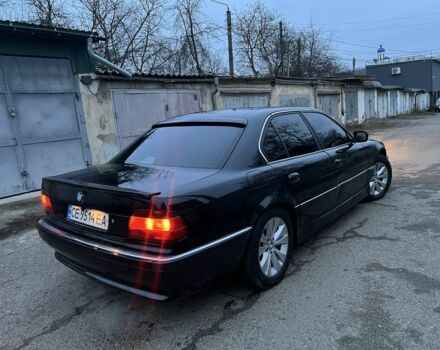 Черный БМВ 7 Серия, объемом двигателя 4.4 л и пробегом 300 тыс. км за 3650 $, фото 1 на Automoto.ua