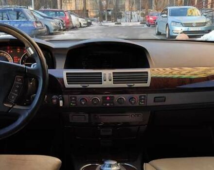 Черный БМВ 7 Серия, объемом двигателя 4.4 л и пробегом 167 тыс. км за 8699 $, фото 38 на Automoto.ua