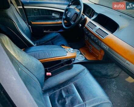 Чорний БМВ 7 Серія, об'ємом двигуна 3.6 л та пробігом 275 тис. км за 6000 $, фото 4 на Automoto.ua