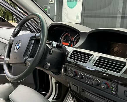 Чорний БМВ 7 Серія, об'ємом двигуна 4.4 л та пробігом 380 тис. км за 6200 $, фото 4 на Automoto.ua