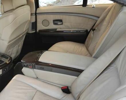 Черный БМВ 7 Серия, объемом двигателя 4.4 л и пробегом 167 тыс. км за 8699 $, фото 30 на Automoto.ua