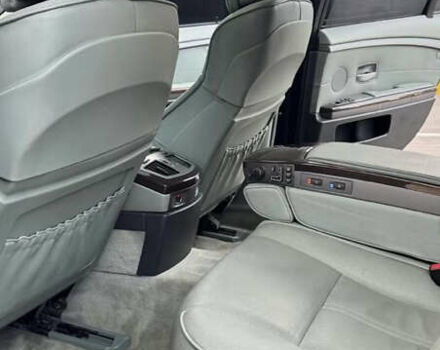 Чорний БМВ 7 Серія, об'ємом двигуна 4.4 л та пробігом 380 тис. км за 6200 $, фото 7 на Automoto.ua