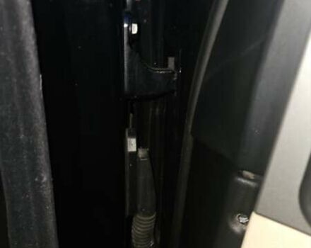 Черный БМВ 7 Серия, объемом двигателя 2.99 л и пробегом 465 тыс. км за 9300 $, фото 29 на Automoto.ua