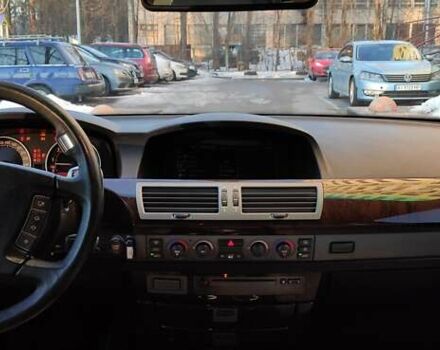 Черный БМВ 7 Серия, объемом двигателя 4.4 л и пробегом 167 тыс. км за 8699 $, фото 40 на Automoto.ua