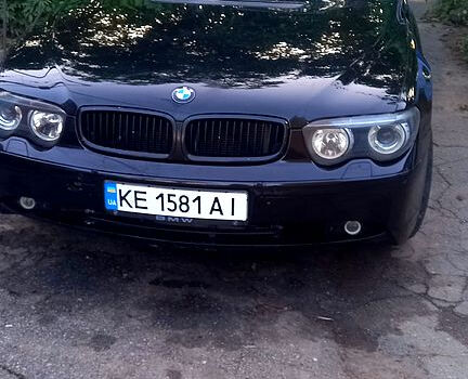 Черный БМВ 7 Серия, объемом двигателя 3.6 л и пробегом 370 тыс. км за 6500 $, фото 4 на Automoto.ua