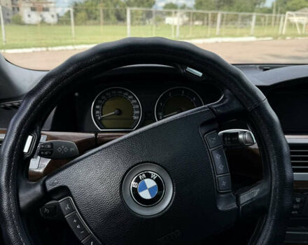 Черный БМВ 7 Серия, объемом двигателя 3 л и пробегом 328 тыс. км за 7000 $, фото 9 на Automoto.ua