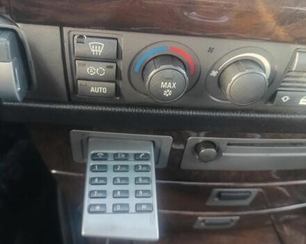 Чорний БМВ 7 Серія, об'ємом двигуна 4 л та пробігом 388 тис. км за 2000 $, фото 19 на Automoto.ua