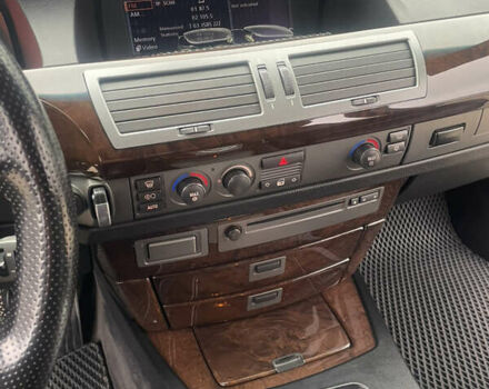 Чорний БМВ 7 Серія, об'ємом двигуна 3 л та пробігом 277 тис. км за 7500 $, фото 30 на Automoto.ua