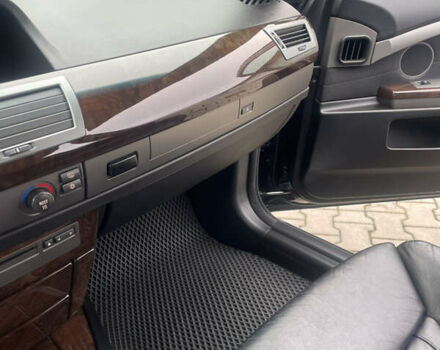 Чорний БМВ 7 Серія, об'ємом двигуна 3 л та пробігом 277 тис. км за 7500 $, фото 29 на Automoto.ua