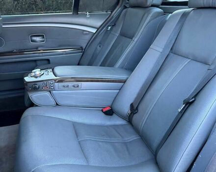 Черный БМВ 7 Серия, объемом двигателя 4.4 л и пробегом 196 тыс. км за 7200 $, фото 45 на Automoto.ua