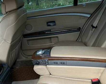 Черный БМВ 7 Серия, объемом двигателя 3.4 л и пробегом 268 тыс. км за 7500 $, фото 6 на Automoto.ua