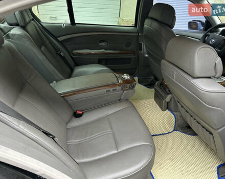 Черный БМВ 7 Серия, объемом двигателя 4.4 л и пробегом 262 тыс. км за 4200 $, фото 7 на Automoto.ua