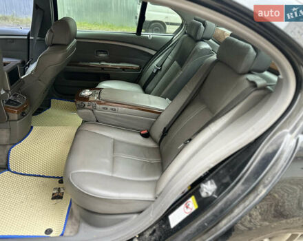 Черный БМВ 7 Серия, объемом двигателя 4.4 л и пробегом 262 тыс. км за 4200 $, фото 14 на Automoto.ua