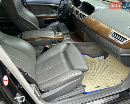 Черный БМВ 7 Серия, объемом двигателя 4.4 л и пробегом 262 тыс. км за 4200 $, фото 16 на Automoto.ua