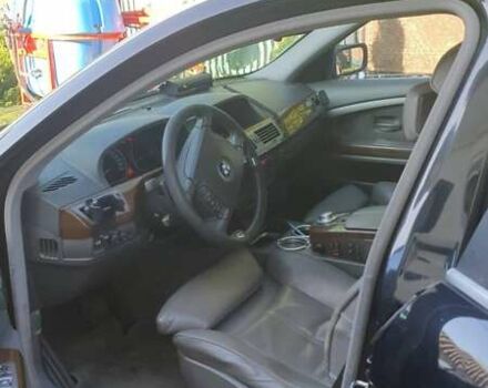 Черный БМВ 7 Серия, объемом двигателя 4.4 л и пробегом 250 тыс. км за 5500 $, фото 2 на Automoto.ua