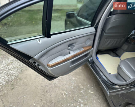 Черный БМВ 7 Серия, объемом двигателя 4.4 л и пробегом 262 тыс. км за 4200 $, фото 13 на Automoto.ua