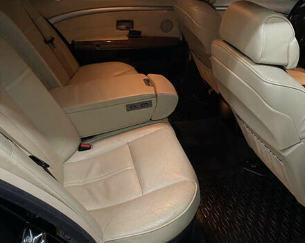 Чорний БМВ 7 Серія, об'ємом двигуна 3.98 л та пробігом 272 тис. км за 6750 $, фото 15 на Automoto.ua