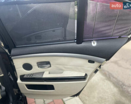 Чорний БМВ 7 Серія, об'ємом двигуна 4 л та пробігом 290 тис. км за 7200 $, фото 11 на Automoto.ua