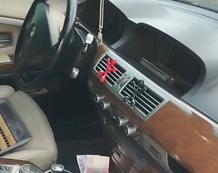 Чорний БМВ 7 Серія, об'ємом двигуна 3.98 л та пробігом 265 тис. км за 5000 $, фото 8 на Automoto.ua
